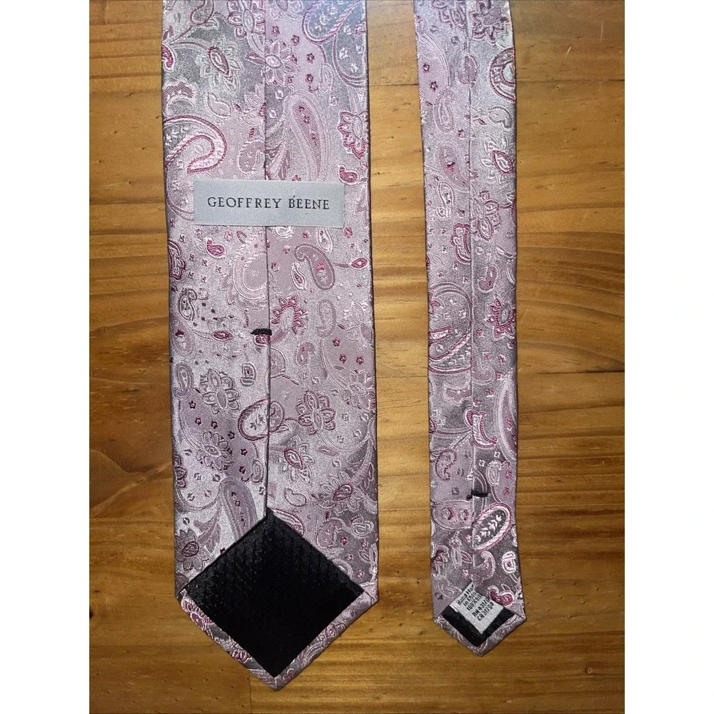 Geoffrey Beene Neck Tie Men Metallic Pink Paisley Wedding Business Resort Dinner